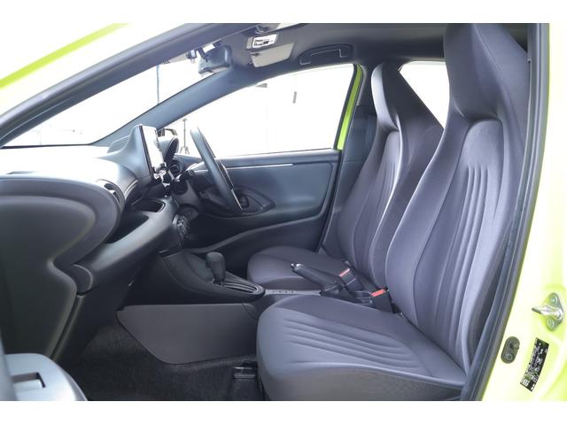 ヤリス Ｘ　衝突被害軽減ブレーキ　純正８インチＤＡナビ　バックカメラ　スマートキー　ＥＴＣ　オートハイビーム　車線逸脱警報　クリアランスソナー　前後ドラレコ　先行車発進告知機能　電動格納ミラー　Ｂｌｕｅｔｏｏｔｈ接続　横滑り防止装置（35枚目）