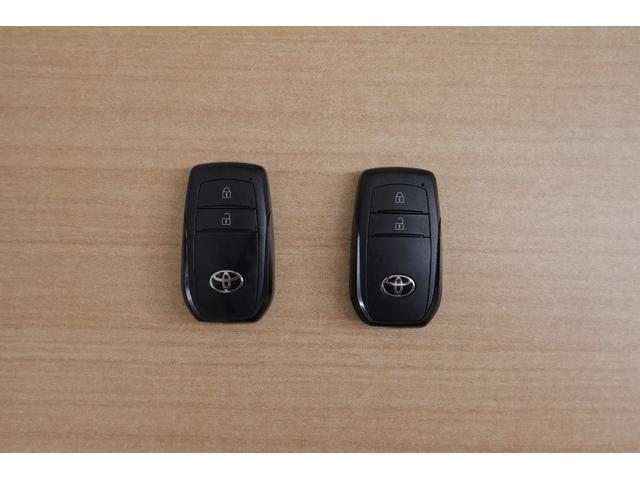 ヤリス Ｘ　衝突被害軽減ブレーキ　純正８インチＤＡナビ　バックカメラ　スマートキー　ＥＴＣ　オートハイビーム　車線逸脱警報　クリアランスソナー　前後ドラレコ　先行車発進告知機能　電動格納ミラー　Ｂｌｕｅｔｏｏｔｈ接続　横滑り防止装置（46枚目）