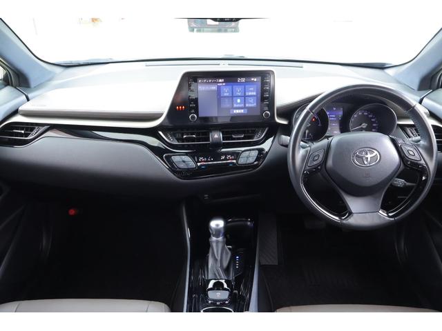 Ｃ－ＨＲ Ｇ　衝突被害軽減ブレーキ　レーダークルーズ　オートハイビーム　８インチディスプレイオーディオ　ＢＳＭ　スマートキー　ＥＴＣ　車線逸脱警報　Ｂｌｕｅｔｏｏｔｈ接続　ＬＥＤヘッドライト　純正１８インチＡＷ　横滑り防止装置（12枚目）
