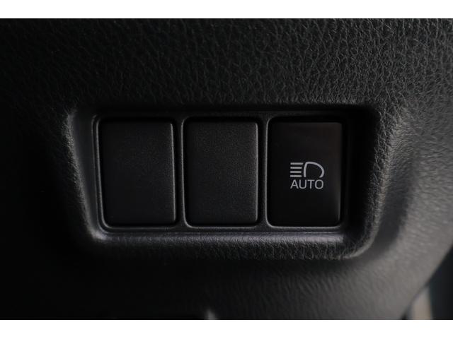 Ｃ－ＨＲ Ｇ　衝突被害軽減ブレーキ　レーダークルーズ　オートハイビーム　８インチディスプレイオーディオ　ＢＳＭ　スマートキー　ＥＴＣ　車線逸脱警報　Ｂｌｕｅｔｏｏｔｈ接続　ＬＥＤヘッドライト　純正１８インチＡＷ　横滑り防止装置（26枚目）