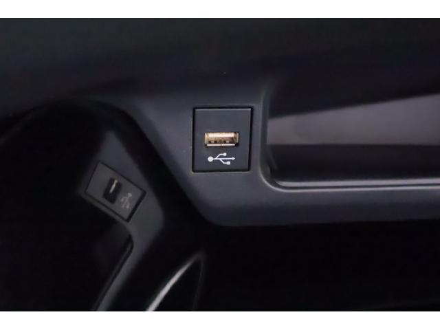 Ｃ－ＨＲ Ｇ　衝突被害軽減ブレーキ　レーダークルーズ　オートハイビーム　８インチディスプレイオーディオ　ＢＳＭ　スマートキー　ＥＴＣ　車線逸脱警報　Ｂｌｕｅｔｏｏｔｈ接続　ＬＥＤヘッドライト　純正１８インチＡＷ　横滑り防止装置（29枚目）