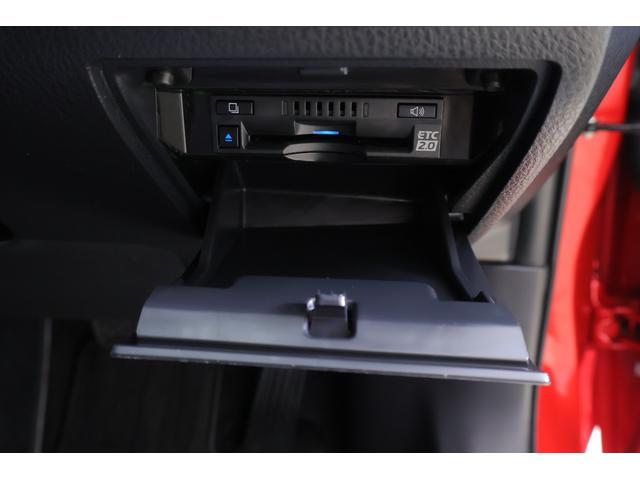 カムリ Ｇ　４ＷＤ　衝突被害軽減ブレーキ　純正ＪＢＬプレミアムナビ　バックカメラ　ＢＳＭ　スマートキー　ＥＴＣ２．０　オートハイビーム　車線逸脱警報　クリアランスソナー　パワーシート　ＡＣ１００Ｖ１５００Ｗ　ドラレコ　ＬＥＤライト　Ｂｌｕｅｔｏｏｔｈ接続　横滑防止装置（29枚目）