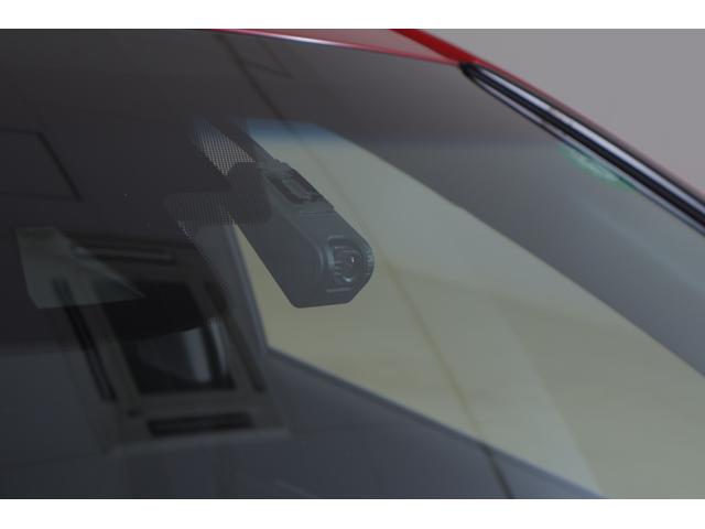 カムリ Ｇ　４ＷＤ　衝突被害軽減ブレーキ　純正ＪＢＬプレミアムナビ　バックカメラ　ＢＳＭ　スマートキー　ＥＴＣ２．０　オートハイビーム　車線逸脱警報　クリアランスソナー　パワーシート　ＡＣ１００Ｖ１５００Ｗ　ドラレコ　ＬＥＤライト　Ｂｌｕｅｔｏｏｔｈ接続　横滑防止装置（32枚目）