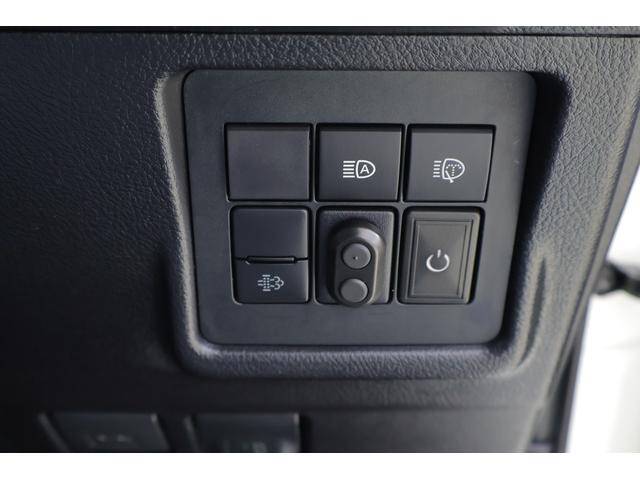 ランドクルーザープラド ＴＸ　４ＷＤ　モデリスタフルエアロ　衝突被害軽減ブレーキ　純正ＳＤナビＴＶ　バックカメラ　スマートキー　ＥＴＣ２．０　レーダークルーズ　車線逸脱警報　オートハイビーム　Ｂｌｕｅｔｏｏｔｈ接続　ドライブレコーダー　ＬＥＤヘッドライト　横滑り防止装置（27枚目）