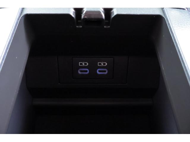 プリウス Ｚ　衝突被害軽減ブレーキ　１２．３インチＤＡナビ　地デジＴＶ　全周囲カメラ　ＢＳＭ　レーダークルーズ　車線逸脱警報　シートヒーター＆クール　ステアリングヒーター　ＡＣ１００Ｖ－１５００Ｗ　クリアランスソナー　ＥＴＣ２．０　パワーバックドア　ワンオーナー（40枚目）