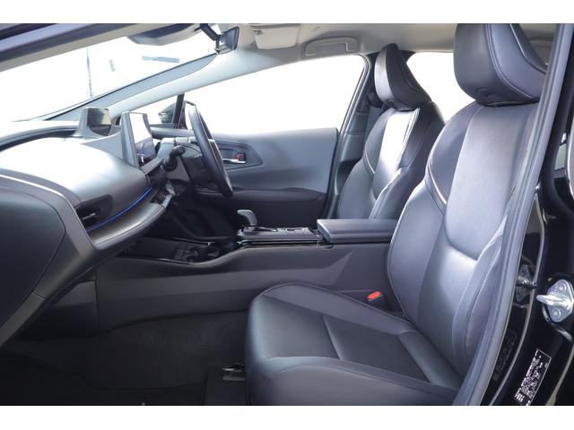 プリウス Ｚ　衝突被害軽減ブレーキ　１２．３インチＤＡナビ　地デジＴＶ　全周囲カメラ　ＢＳＭ　レーダークルーズ　車線逸脱警報　シートヒーター＆クール　ステアリングヒーター　ＡＣ１００Ｖ－１５００Ｗ　クリアランスソナー　ＥＴＣ２．０　パワーバックドア　ワンオーナー（44枚目）