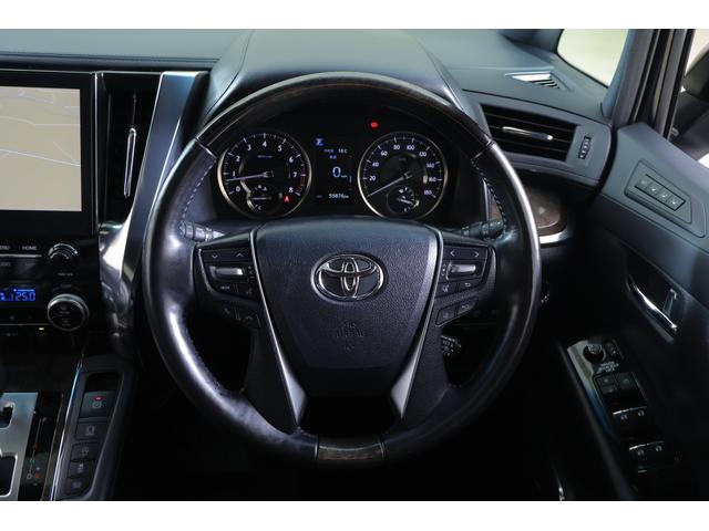 アルファード 3.5エグゼクティブラウンジS サンルーフ JBLナビ地デジ 全周囲カメラ 13.3インチリアエンター 衝突被害軽減ブレーキ レーダークルーズ 車線逸脱警報 BSM デジタルミラー 前後ドラレコ 本革 シートヒーター&クール パワーバックドア 3眼LEDライト(13枚目)