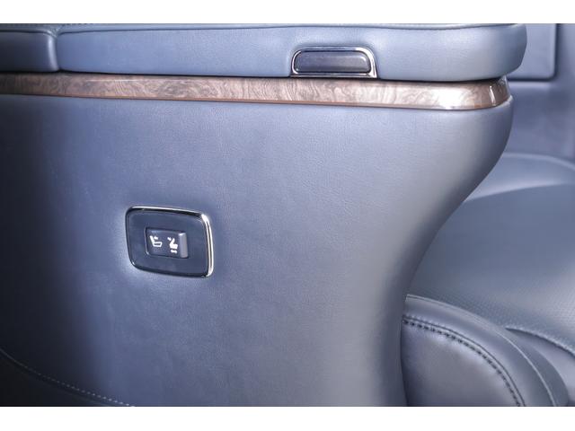 アルファード 3.5エグゼクティブラウンジS サンルーフ JBLナビ地デジ 全周囲カメラ 13.3インチリアエンター 衝突被害軽減ブレーキ レーダークルーズ 車線逸脱警報 BSM デジタルミラー 前後ドラレコ 本革 シートヒーター&クール パワーバックドア 3眼LEDライト(56枚目)