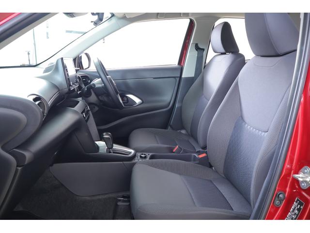 ヤリスクロス ハイブリッドG 4WD 衝突被害軽減ブレーキ ドラレコ 8インチDAナビ 全周囲カメラ BSM レーダークルーズ スマートキー ETC2.0 車線逸脱警報 オートハイビーム クリアランスソナー パワーバックドア 運転席ターンチルトシート 当社試乗車(40枚目)