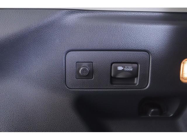 ヤリスクロス ハイブリッドG 4WD 衝突被害軽減ブレーキ ドラレコ 8インチDAナビ 全周囲カメラ BSM レーダークルーズ スマートキー ETC2.0 車線逸脱警報 オートハイビーム クリアランスソナー パワーバックドア 運転席ターンチルトシート 当社試乗車(44枚目)