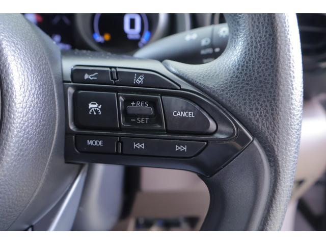 ヤリス ハイブリッドG 衝突被害軽減ブレーキ 純正8インチDAナビ バックカメラ スマートキー ETC レーダークルーズ 車線逸脱警報 オートハイビーム 先行車発進告知機能 クリアランスソナー Bluetooth接続 前後ドラレコ 横滑り防止装置(20枚目)