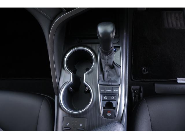 カムリ Ｇ　衝突被害軽減ブレーキ　純正９インチＤＡナビ　地デジＴＶ　バックカメラ　ＢＳＭ　スマートキー　ＥＴＣ２．０　レーダークルーズ　車線逸脱警報　オートハイビーム　クリアランスソナー　シートヒーター　パワーシート　ＬＥＤヘッドライト　前後ドラレコ　横滑り防止装置（26枚目）