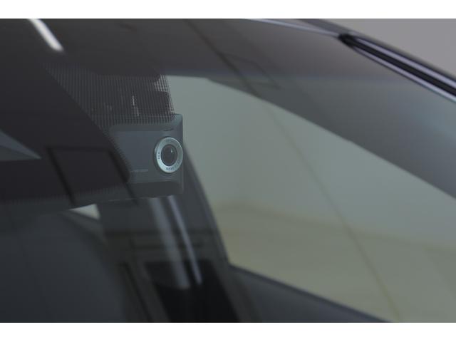 カムリ Ｇ　衝突被害軽減ブレーキ　純正９インチＤＡナビ　地デジＴＶ　バックカメラ　ＢＳＭ　スマートキー　ＥＴＣ２．０　レーダークルーズ　車線逸脱警報　オートハイビーム　クリアランスソナー　シートヒーター　パワーシート　ＬＥＤヘッドライト　前後ドラレコ　横滑り防止装置（33枚目）