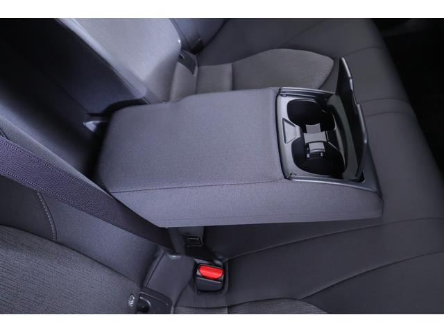 カムリ Ｇ　衝突被害軽減ブレーキ　純正９インチＤＡナビ　地デジＴＶ　バックカメラ　ＢＳＭ　スマートキー　ＥＴＣ２．０　レーダークルーズ　車線逸脱警報　オートハイビーム　クリアランスソナー　シートヒーター　パワーシート　ＬＥＤヘッドライト　前後ドラレコ　横滑り防止装置（43枚目）