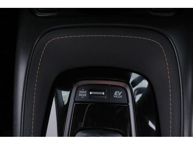 カローラツーリング ハイブリッド　ダブルバイビー　衝突被害軽減ブレーキ　ドラレコ　１０．５インチＤＡナビ　地デジＴＶ　バックカメラ　ＢＳＭ　レーダークルーズ　ＥＴＣ　車線逸脱警報　オートハイビーム　シートヒーター　ステアリングヒーター　ＡＣ１００Ｖ－１５００Ｗ　クリアランスソナー（28枚目）