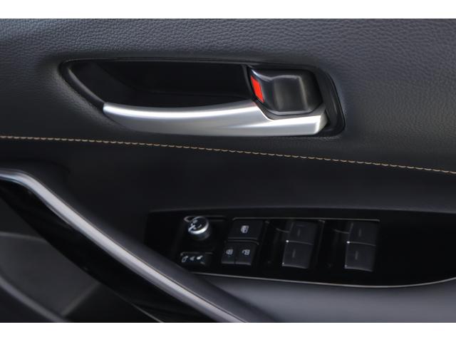 カローラツーリング ハイブリッド　ダブルバイビー　衝突被害軽減ブレーキ　ドラレコ　１０．５インチＤＡナビ　地デジＴＶ　バックカメラ　ＢＳＭ　レーダークルーズ　ＥＴＣ　車線逸脱警報　オートハイビーム　シートヒーター　ステアリングヒーター　ＡＣ１００Ｖ－１５００Ｗ　クリアランスソナー（36枚目）