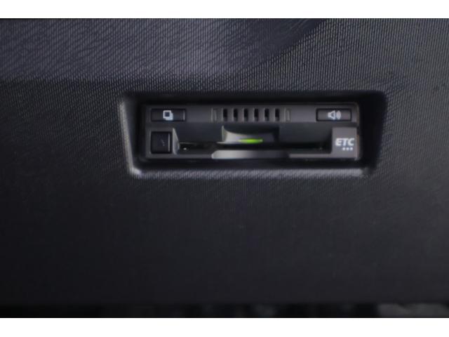 アクア Ｓスタイルブラック　衝突被害軽減ブレーキ　純正ＳＤナビＴＶ　全周囲カメラ　スマートキー　ＥＴＣ　オートハイビーム　車線逸脱警報　クリアランスソナー　先行車発進告知機能　ＬＥＤヘッドライト　前後ドラレコ　Ｂｌｕｅｔｏｏｔｈ接続　横滑り防止装置　ワンオーナー（30枚目）