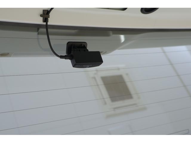 アクア Ｓスタイルブラック　衝突被害軽減ブレーキ　純正ＳＤナビＴＶ　全周囲カメラ　スマートキー　ＥＴＣ　オートハイビーム　車線逸脱警報　クリアランスソナー　先行車発進告知機能　ＬＥＤヘッドライト　前後ドラレコ　Ｂｌｕｅｔｏｏｔｈ接続　横滑り防止装置　ワンオーナー（32枚目）