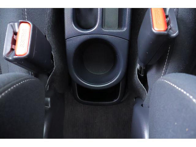 アクア Ｓスタイルブラック　衝突被害軽減ブレーキ　純正ＳＤナビＴＶ　全周囲カメラ　スマートキー　ＥＴＣ　オートハイビーム　車線逸脱警報　クリアランスソナー　先行車発進告知機能　ＬＥＤヘッドライト　前後ドラレコ　Ｂｌｕｅｔｏｏｔｈ接続　横滑り防止装置　ワンオーナー（37枚目）