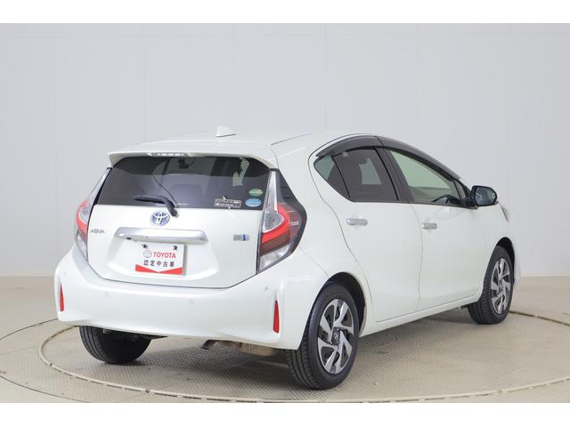 アクア Ｓスタイルブラック　衝突被害軽減ブレーキ　純正ＳＤナビＴＶ　全周囲カメラ　スマートキー　ＥＴＣ　オートハイビーム　車線逸脱警報　クリアランスソナー　先行車発進告知機能　ＬＥＤヘッドライト　前後ドラレコ　Ｂｌｕｅｔｏｏｔｈ接続　横滑り防止装置　ワンオーナー（43枚目）