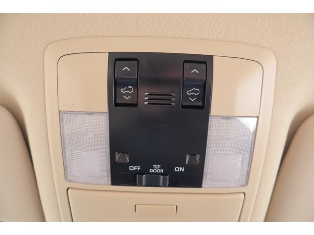 ランドクルーザープラド TX Lパッケージ 4WD サンルーフ 衝突被害軽減ブレーキ SDナビ地デジTV バックカメラ スマートキー ETC2.0 レーダークルーズ 車線逸脱警報 オートハイビーム 本革 シートヒーター&クール クリアランスソナー LEDヘッドライト 横滑り防止装置(32枚目)