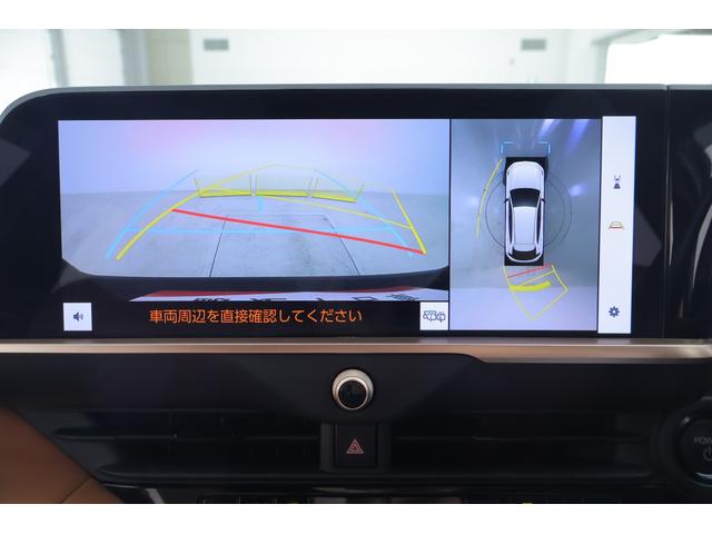 クラウンスポーツ Ｚ　４ＷＤ　１２．３インチＤＡナビ　地デジＴＶ　全周囲カメラ　ＢＳＭ　衝突被害軽減ブレーキ　レーダークルーズ　クリアランスソナー　車線逸脱警報　ＥＴＣ２．０　デジタルミラー　本革　シートヒーター＆クール　パワーバックドア　ＡＣ１００Ｖ－１５００Ｗ　前後ドラレコ（15枚目）