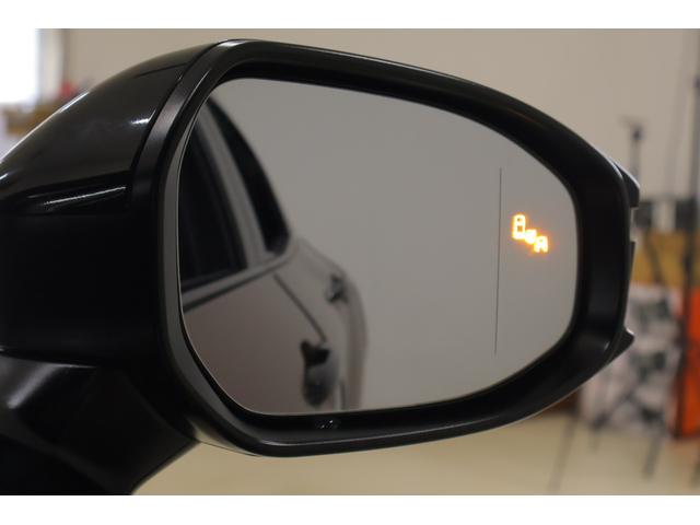 クラウンスポーツ Ｚ　４ＷＤ　１２．３インチＤＡナビ　地デジＴＶ　全周囲カメラ　ＢＳＭ　衝突被害軽減ブレーキ　レーダークルーズ　クリアランスソナー　車線逸脱警報　ＥＴＣ２．０　デジタルミラー　本革　シートヒーター＆クール　パワーバックドア　ＡＣ１００Ｖ－１５００Ｗ　前後ドラレコ（40枚目）