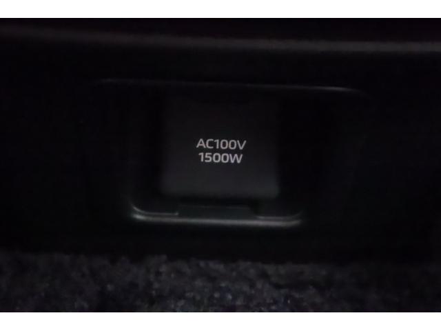 クラウンスポーツ Ｚ　４ＷＤ　１２．３インチＤＡナビ　地デジＴＶ　全周囲カメラ　ＢＳＭ　衝突被害軽減ブレーキ　レーダークルーズ　クリアランスソナー　車線逸脱警報　ＥＴＣ２．０　デジタルミラー　本革　シートヒーター＆クール　パワーバックドア　ＡＣ１００Ｖ－１５００Ｗ　前後ドラレコ（52枚目）