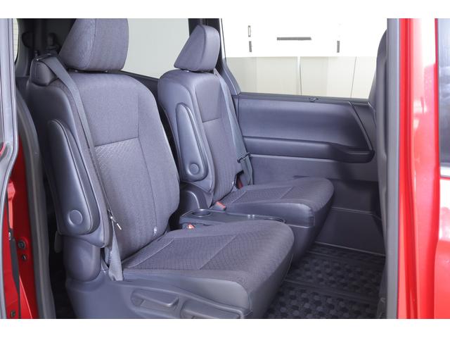 ノア Ｓ－Ｇ　衝突被害軽減ブレーキ　１０．５型ＤＡナビ　地デジＴＶ　バックカメラ　ＢＳＭ　スマートキー　ＥＴＣ２．０　オートハイビーム　レーダークルーズ　車線逸脱警報　クリアランスソナー　両側電動ドア　前後ドラレコ　シートヒーター　先行車発進告知機能　ＬＥＤライト（47枚目）