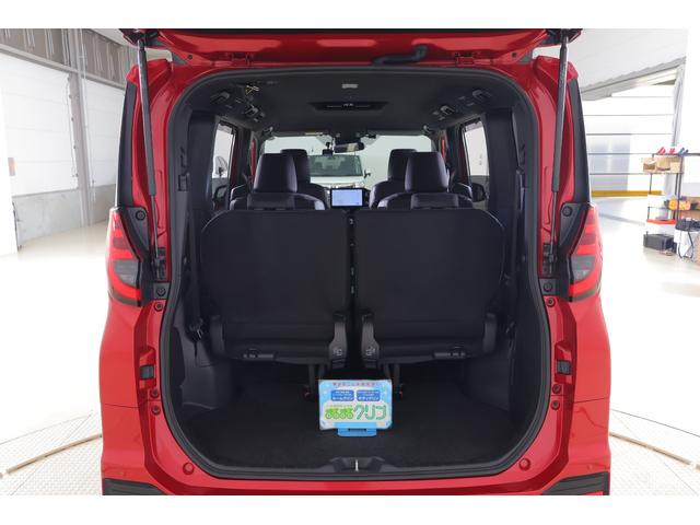 ノア Ｓ－Ｇ　衝突被害軽減ブレーキ　１０．５型ＤＡナビ　地デジＴＶ　バックカメラ　ＢＳＭ　スマートキー　ＥＴＣ２．０　オートハイビーム　レーダークルーズ　車線逸脱警報　クリアランスソナー　両側電動ドア　前後ドラレコ　シートヒーター　先行車発進告知機能　ＬＥＤライト（52枚目）