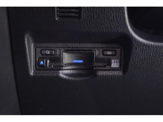 ヴォクシー Ｓ－Ｇ　衝突被害軽減ブレーキ　１０．５型ＤＡナビ　地デジＴＶ　バックカメラ　スマートキー　ＥＴＣ２．０　オートハイビーム　レーダークルーズ　車線逸脱警報　クリアランスソナー　両側電動ドア　先行車発進告知機能　Ｂｌｕｅｔｏｏｔｈ接続　ＬＥＤライト　横滑り防止装置（29枚目）