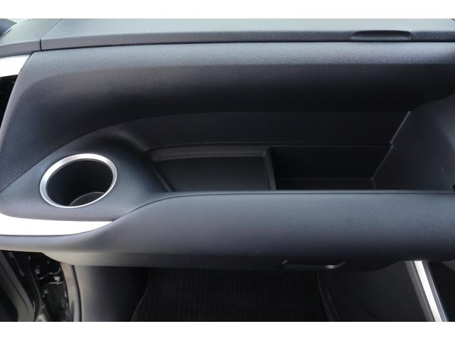 ヴォクシー Ｓ－Ｇ　衝突被害軽減ブレーキ　１０．５型ＤＡナビ　地デジＴＶ　バックカメラ　スマートキー　ＥＴＣ２．０　オートハイビーム　レーダークルーズ　車線逸脱警報　クリアランスソナー　両側電動ドア　先行車発進告知機能　Ｂｌｕｅｔｏｏｔｈ接続　ＬＥＤライト　横滑り防止装置（32枚目）