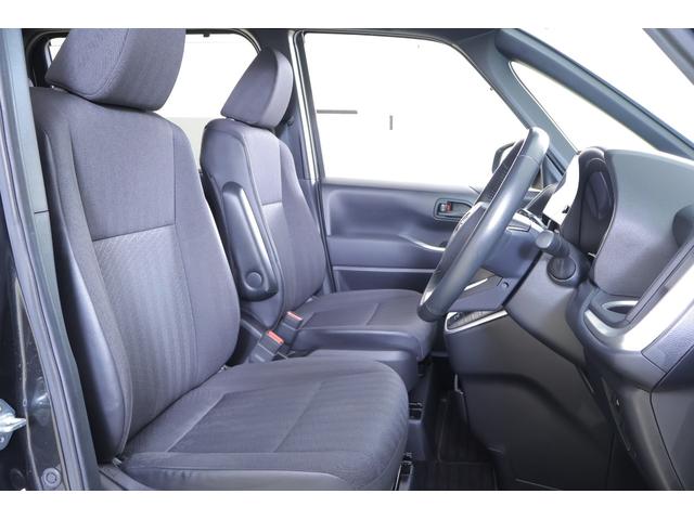 ヴォクシー Ｓ－Ｇ　衝突被害軽減ブレーキ　１０．５型ＤＡナビ　地デジＴＶ　バックカメラ　スマートキー　ＥＴＣ２．０　オートハイビーム　レーダークルーズ　車線逸脱警報　クリアランスソナー　両側電動ドア　先行車発進告知機能　Ｂｌｕｅｔｏｏｔｈ接続　ＬＥＤライト　横滑り防止装置（36枚目）