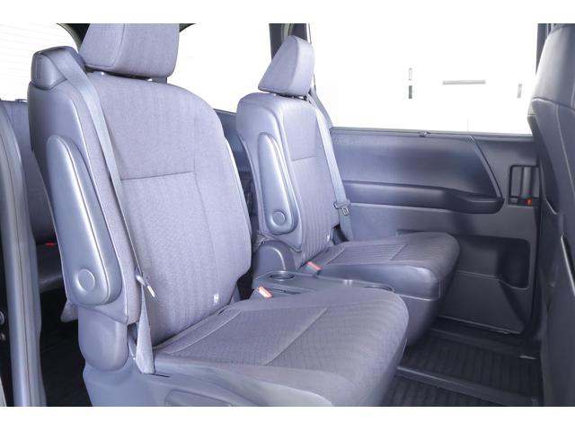 ヴォクシー Ｓ－Ｇ　衝突被害軽減ブレーキ　１０．５型ＤＡナビ　地デジＴＶ　バックカメラ　スマートキー　ＥＴＣ２．０　オートハイビーム　レーダークルーズ　車線逸脱警報　クリアランスソナー　両側電動ドア　先行車発進告知機能　Ｂｌｕｅｔｏｏｔｈ接続　ＬＥＤライト　横滑り防止装置（38枚目）