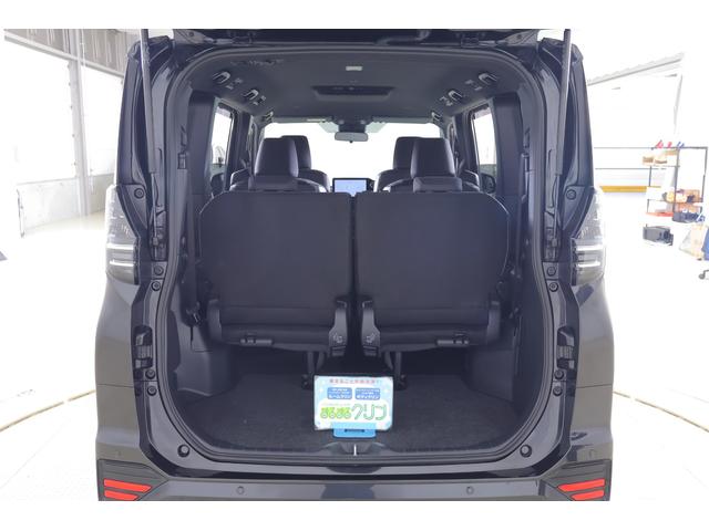 ヴォクシー Ｓ－Ｇ　衝突被害軽減ブレーキ　１０．５型ＤＡナビ　地デジＴＶ　バックカメラ　スマートキー　ＥＴＣ２．０　オートハイビーム　レーダークルーズ　車線逸脱警報　クリアランスソナー　両側電動ドア　先行車発進告知機能　Ｂｌｕｅｔｏｏｔｈ接続　ＬＥＤライト　横滑り防止装置（42枚目）