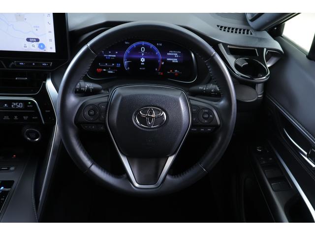 ハリアー Ｚ　レザーパッケージ　衝突被害軽減ブレーキ　レーダークルーズ　１２．３インチＪＢＬプレミアムナビ　地デジＴＶ　全周囲カメラ　ＢＳＭ　車線逸脱警報　クリアランスソナー　ＥＴＣ２．０　シートヒーター＆クール　パワーバックドア　デジタルミラー　ドラレコ　ワンオーナー（13枚目）