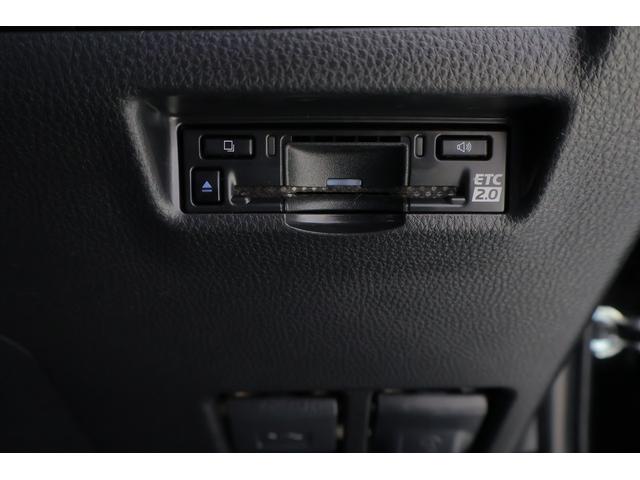 ハリアー Ｚ　レザーパッケージ　衝突被害軽減ブレーキ　レーダークルーズ　１２．３インチＪＢＬプレミアムナビ　地デジＴＶ　全周囲カメラ　ＢＳＭ　車線逸脱警報　クリアランスソナー　ＥＴＣ２．０　シートヒーター＆クール　パワーバックドア　デジタルミラー　ドラレコ　ワンオーナー（28枚目）