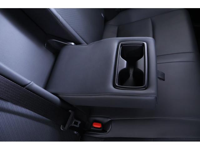 ハリアー Ｚ　レザーパッケージ　衝突被害軽減ブレーキ　レーダークルーズ　１２．３インチＪＢＬプレミアムナビ　地デジＴＶ　全周囲カメラ　ＢＳＭ　車線逸脱警報　クリアランスソナー　ＥＴＣ２．０　シートヒーター＆クール　パワーバックドア　デジタルミラー　ドラレコ　ワンオーナー（41枚目）