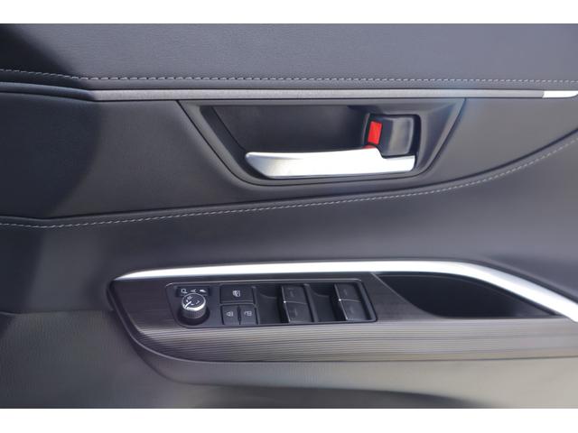 ハリアー Ｚ　衝突被害軽減ブレーキ　１２．３インチＪＢＬプレミアムナビ　地デジＴＶ　バックカメラ　ＢＳＭ　レーダークルーズ　車線逸脱警報　オートハイビーム　クリアランスソナー　ＥＴＣ　デジタルミラー　ドラレコ　パワーシート　パワーバックドア　ＬＥＤライト　ワンオーナー（33枚目）