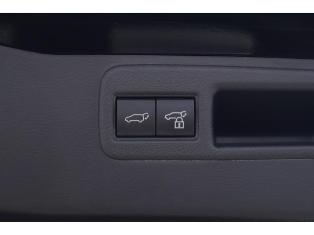 ハリアー Ｚ　衝突被害軽減ブレーキ　１２．３インチＪＢＬプレミアムナビ　地デジＴＶ　バックカメラ　ＢＳＭ　レーダークルーズ　車線逸脱警報　オートハイビーム　クリアランスソナー　ＥＴＣ　デジタルミラー　ドラレコ　パワーシート　パワーバックドア　ＬＥＤライト　ワンオーナー（42枚目）