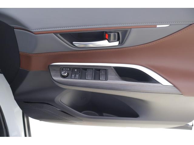 ハリアー Ｚ　衝突被害軽減ブレーキ　１２．３インチＪＢＬプレミアムナビ　地デジＴＶ　バックカメラ　ＢＳＭ　レーダークルーズ　車線逸脱警報　オートハイビーム　クリアランスソナー　ＥＴＣ　デジタルミラー　ドラレコ　パワーシート　パワーバックドア　ＬＥＤライト　ワンオーナー（35枚目）