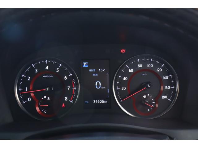 アルファード ２．５Ｓ　タイプゴールド　４ＷＤ　衝突被害軽減ブレーキ　９型ＤＡナビ　地デジＴＶ　バックカメラ　後席モニター　レーダークルーズ　オートハイビーム　車線逸脱警報　クリアランスソナー　ＥＴＣ　前後ドラレコ　ＡＣ１００Ｖ電源　パワーバックドア　３眼ＬＥＤライト（17枚目）