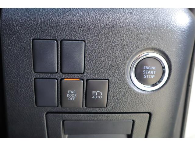 アルファード ２．５Ｓ　タイプゴールド　４ＷＤ　衝突被害軽減ブレーキ　９型ＤＡナビ　地デジＴＶ　バックカメラ　後席モニター　レーダークルーズ　オートハイビーム　車線逸脱警報　クリアランスソナー　ＥＴＣ　前後ドラレコ　ＡＣ１００Ｖ電源　パワーバックドア　３眼ＬＥＤライト（27枚目）