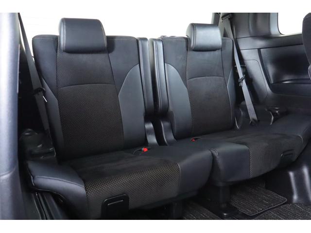 アルファード ２．５Ｓ　タイプゴールド　４ＷＤ　衝突被害軽減ブレーキ　９型ＤＡナビ　地デジＴＶ　バックカメラ　後席モニター　レーダークルーズ　オートハイビーム　車線逸脱警報　クリアランスソナー　ＥＴＣ　前後ドラレコ　ＡＣ１００Ｖ電源　パワーバックドア　３眼ＬＥＤライト（45枚目）