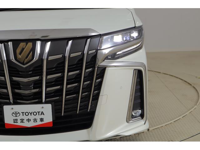 アルファード ２．５Ｓ　タイプゴールド　４ＷＤ　衝突被害軽減ブレーキ　９型ＤＡナビ　地デジＴＶ　バックカメラ　後席モニター　レーダークルーズ　オートハイビーム　車線逸脱警報　クリアランスソナー　ＥＴＣ　前後ドラレコ　ＡＣ１００Ｖ電源　パワーバックドア　３眼ＬＥＤライト（52枚目）