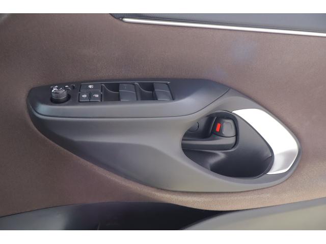 ヤリスクロス ハイブリッドZ モデリスタフルエアロ 衝突被害軽減ブレーキ 8インチDAナビ 地デジTV 全周囲カメラ BSM レーダークルーズ 車線逸脱警報 オートハイビーム クリアランスソナー ETC2.0 前後ドラレコ シートヒーター パワーバックドア LEDライト(36枚目)