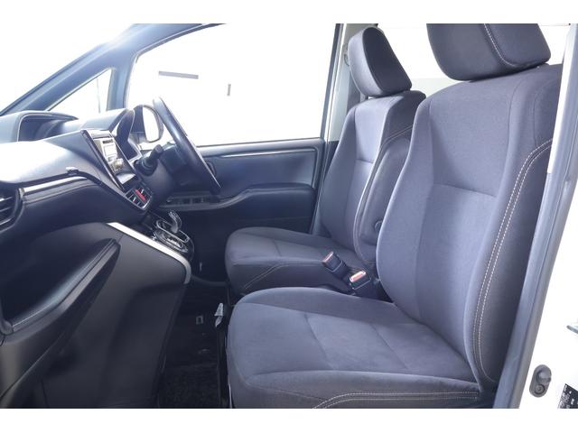 エスクァイア ハイブリッドＸｉ　スマートキー　ＥＴＣ　シートヒーター　両側電動スライドドア　ＬＥＤヘッドライト　純正アルミ　横滑り防止装置（34枚目）