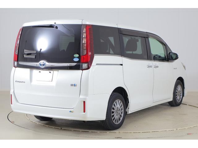 エスクァイア ハイブリッドＸｉ　スマートキー　ＥＴＣ　シートヒーター　両側電動スライドドア　ＬＥＤヘッドライト　純正アルミ　横滑り防止装置（43枚目）