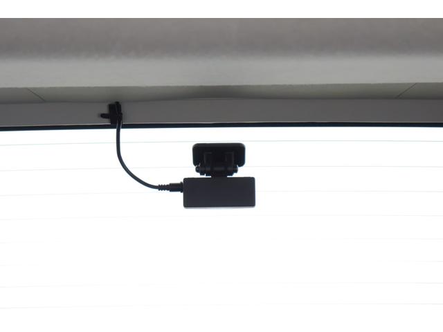 ライズ Ｚ　衝突被害軽減ブレーキ　純正ＳＤナビ地デジ　バックカメラ　スマートキー　ＥＴＣ　レーダークルーズ　オートハイビーム　車線逸脱警報　コーナーセンサー　シートヒーター　Ｂｌｕｅｔｏｏｔｈ接続　先行車発進告知機能　ＬＥＤヘッドライト　前後ドラレコ　ワンオーナー（32枚目）