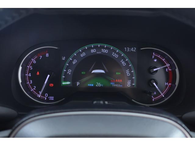 ＲＡＶ４ アドベンチャー　４ＷＤ　衝突被害軽減ブレーキ　純正９型ナビ　地デジＴＶ　バックカメラ　ＢＳＭ　スマートキー　レーダークルーズ　車線逸脱警報　クリアランスソナー　オートハイビーム　ＥＴＣ　パワーシート　パワーバックドア　ＬＥＤライト　横滑り防止装置　ワンオーナー（16枚目）